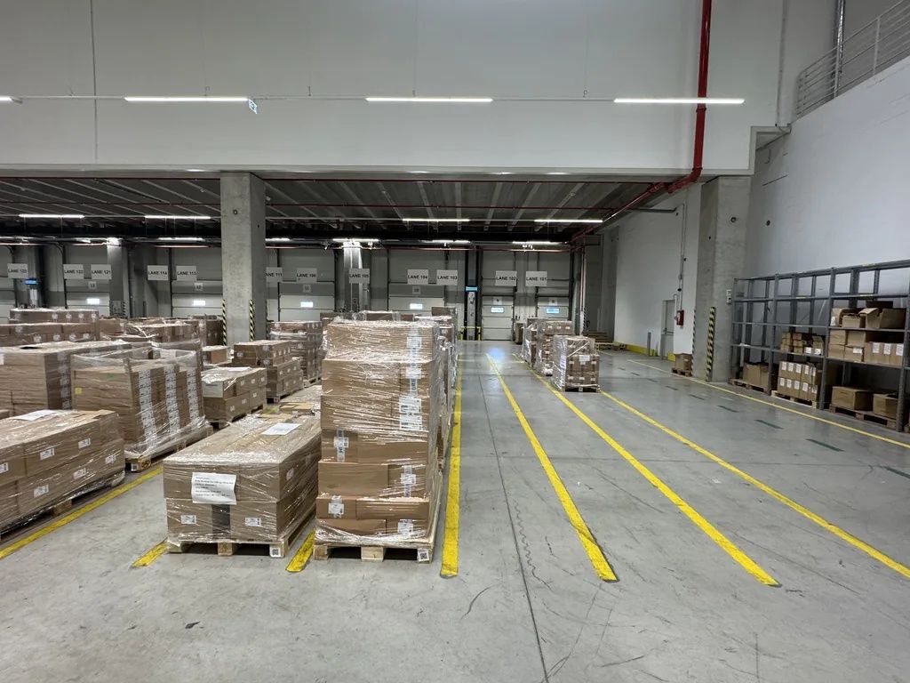 03_ARTICOL_HERO_WAREHOUSE.jpg